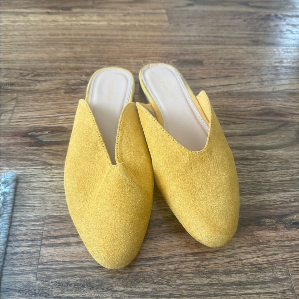 Old Navy Yellow Women's Mules